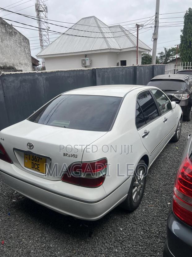 Toyota Brevis 2005 White