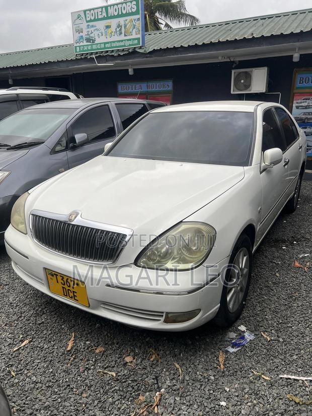 Toyota Brevis 2005 White