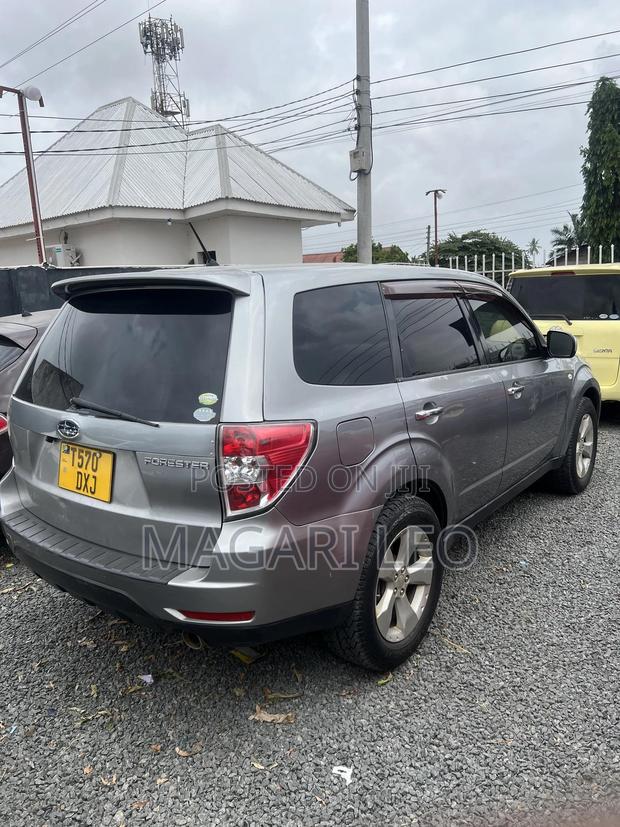 Subaru Forester 2009 Gray