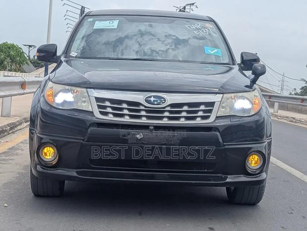 Subaru Forester 2.5X Limited 2011 Black