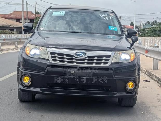 Subaru Forester 2.5X Limited 2011 Black