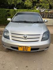 Toyota IST 2005 Silver for sale