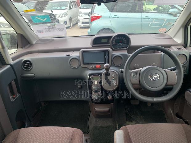 Toyota Spade 1.5 2012 White