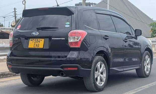 Subaru Forester 2014 Black