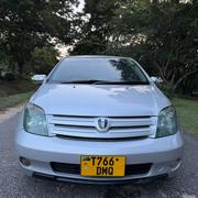 Toyota IST 2004 Silver for sale