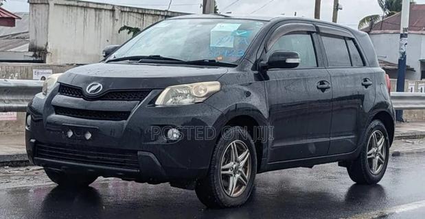 Toyota IST 2009 Black