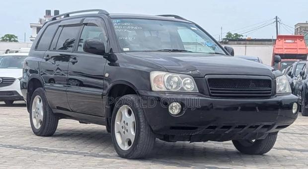 Toyota Kluger 2001 Black