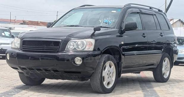 Toyota Kluger 2001 Black
