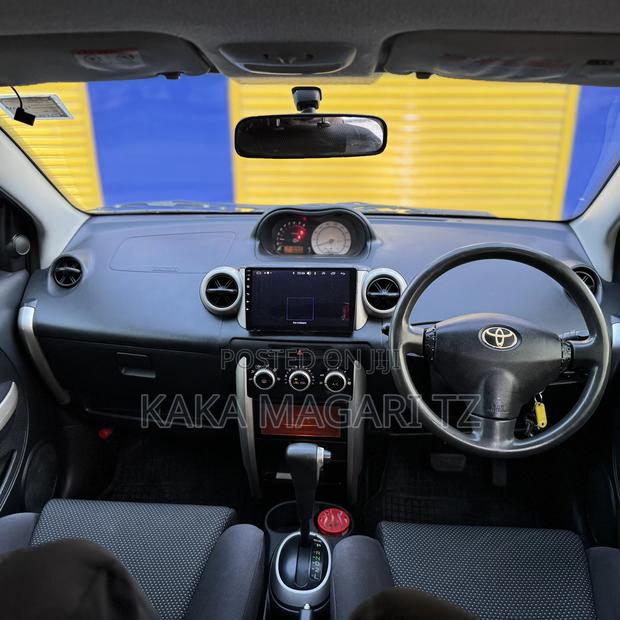 Toyota IST 2004 Black