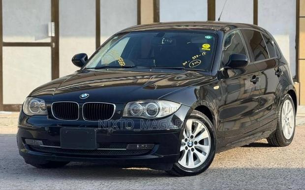 BMW 1 Series 2010 Black