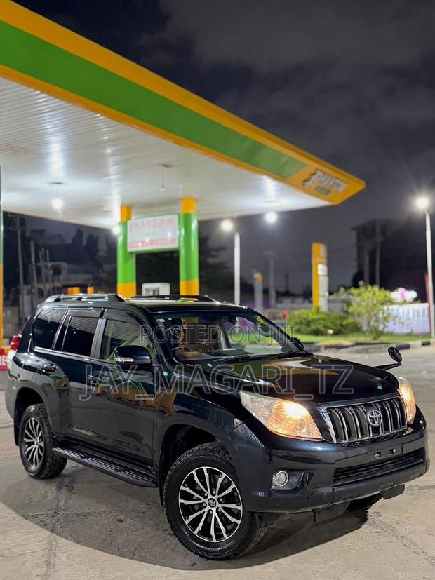 Toyota Land Cruiser Prado 2013 Blue