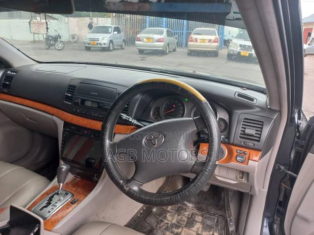 Toyota Mark II 2.0 RWD 2004 Silver