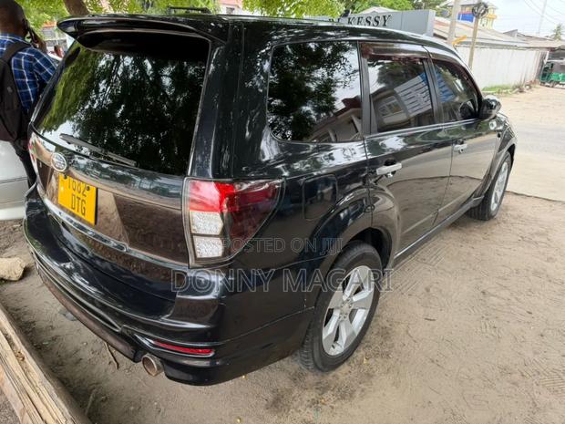 Subaru Forester 2.0D XC 2011 Black