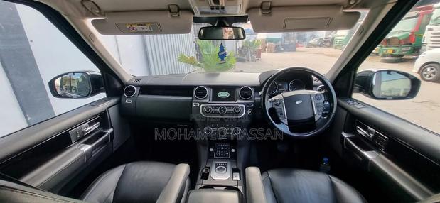 Land Rover Discovery 2014 Black