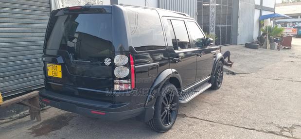 Land Rover Discovery 2014 Black