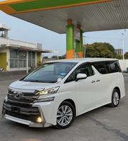 Toyota Vellfire 2016 White for sale