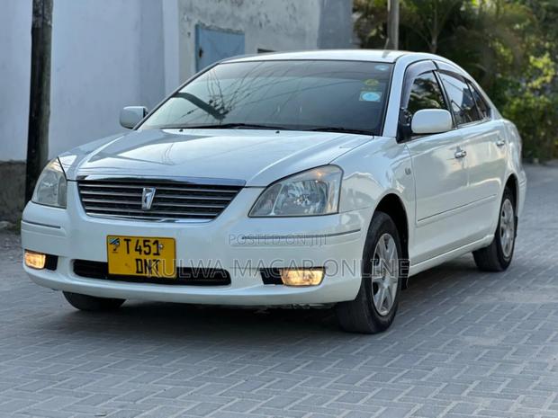 Toyota Premio 2004 White