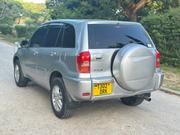 Toyota RAV4 Automatic 2002 White for sale