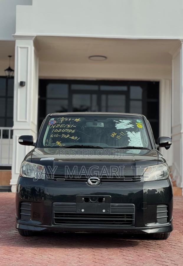 Toyota Corolla Rumion 2007 Black