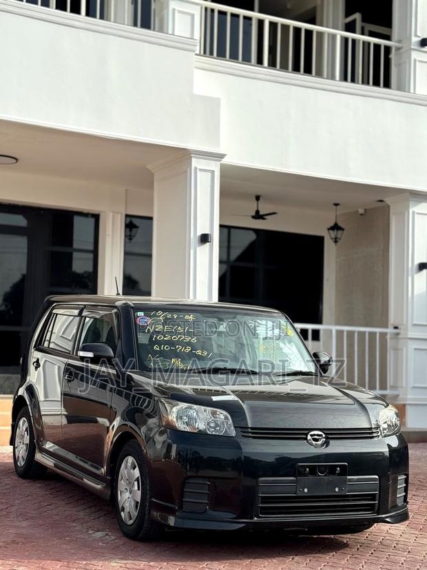 Toyota Corolla Rumion 2007 Black