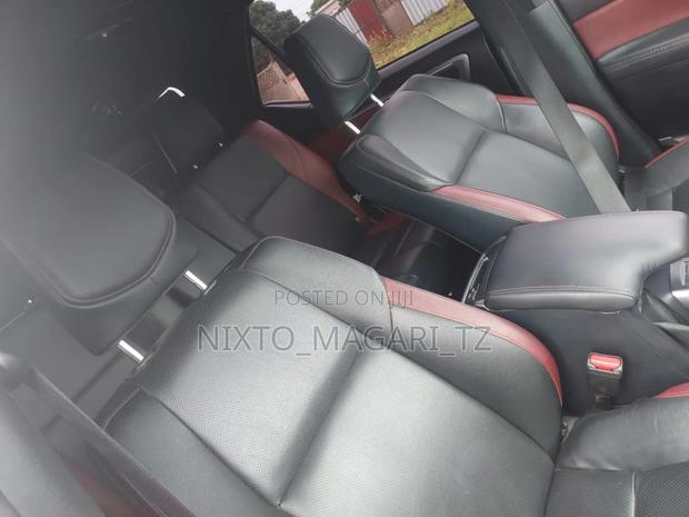 Jaguar F-Pace 2017 Black