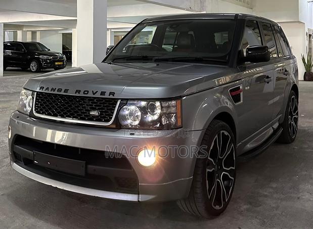 Land Rover Range Rover Sport 2012 Gray