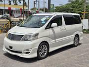 Toyota Alphard 2005 White for sale