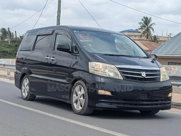 Toyota Alphard 2.4 Petrol AWD 2005 Black