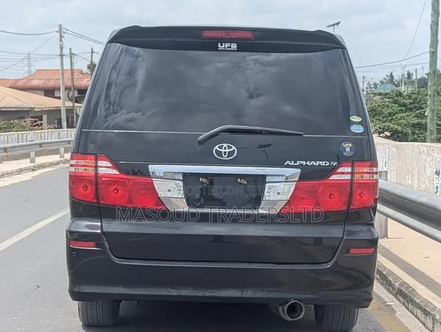 Toyota Alphard 2.4 Petrol AWD 2005 Black