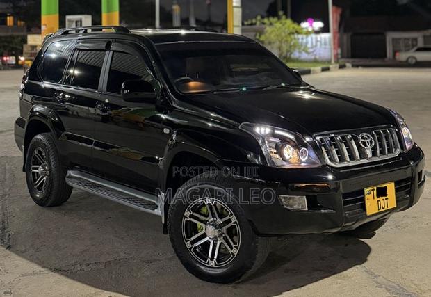 Toyota Land Cruiser Prado 2008 Black