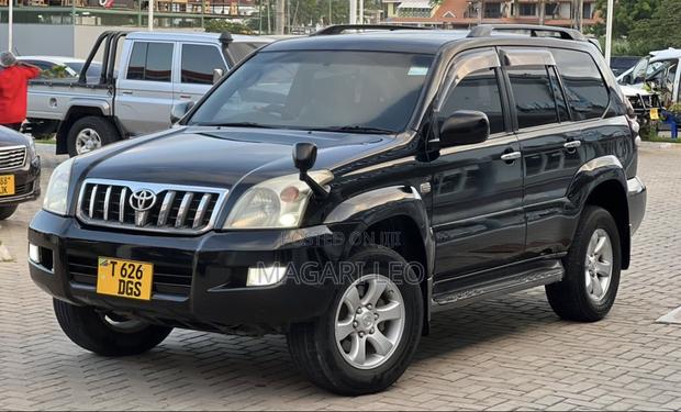 Toyota Land Cruiser Prado 2007 Black