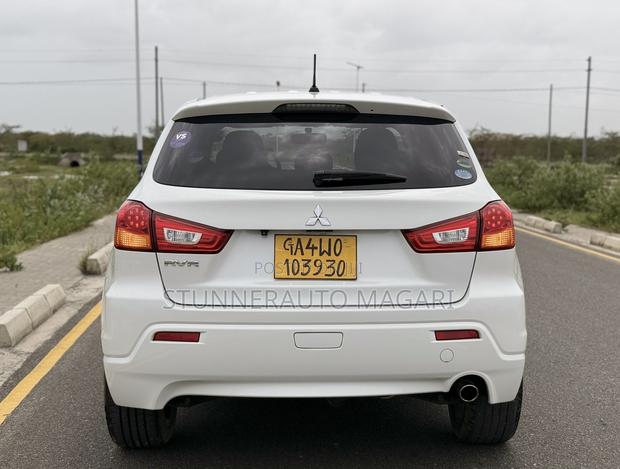 Mitsubishi RVR 2.0 2012 White