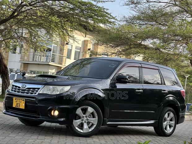 Subaru Forester 2.0D X 2011 Black