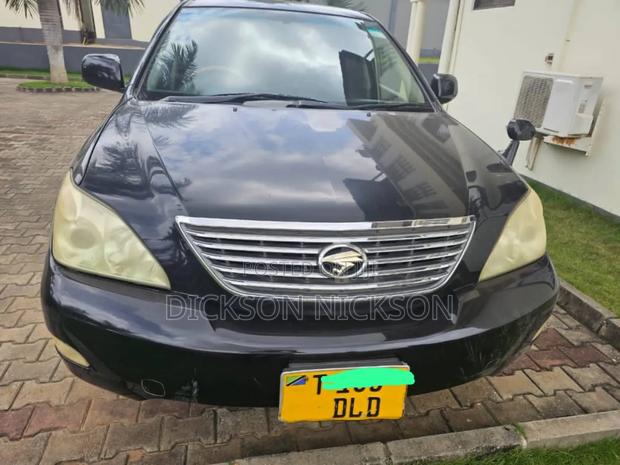 Toyota Harrier 2.4 2006 Black