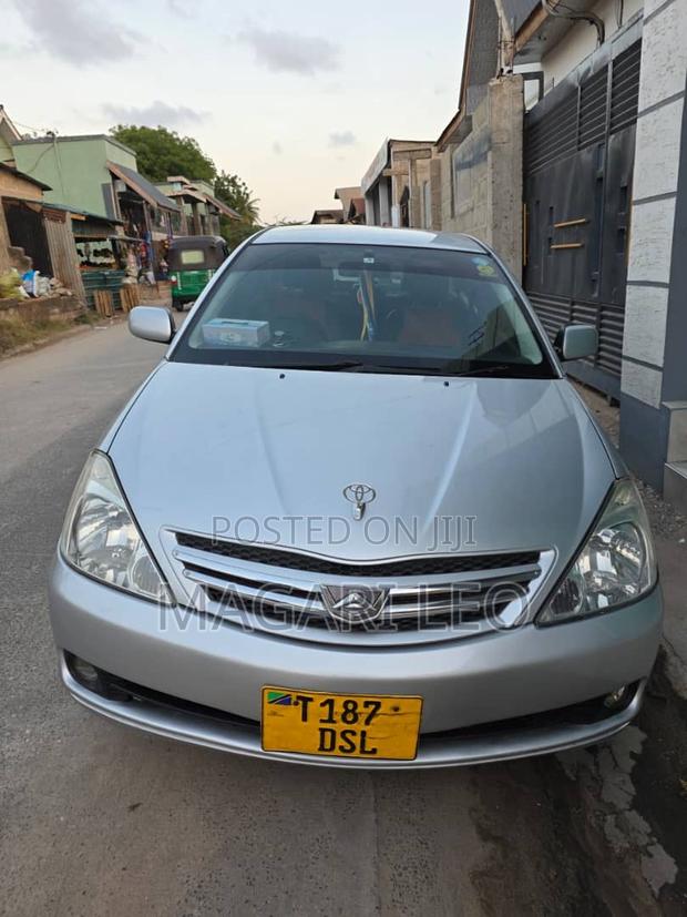 Toyota Allion 2004 Silver