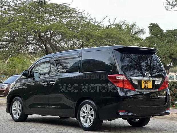 Toyota Alphard 2008 Black