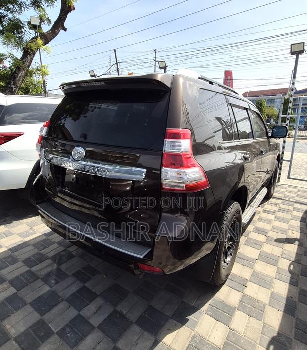 Toyota Land Cruiser Prado 3.0 172hp 2017 Maroon