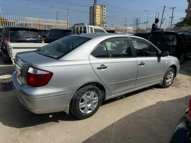 Toyota Premio 1.5 FWD 2004 Silver