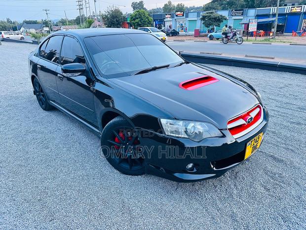 Subaru Legacy 2004 Black