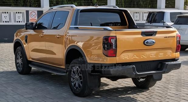 Ford Ranger Wildtrak 2023 Orange