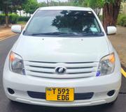 Toyota IST 2004 White for sale