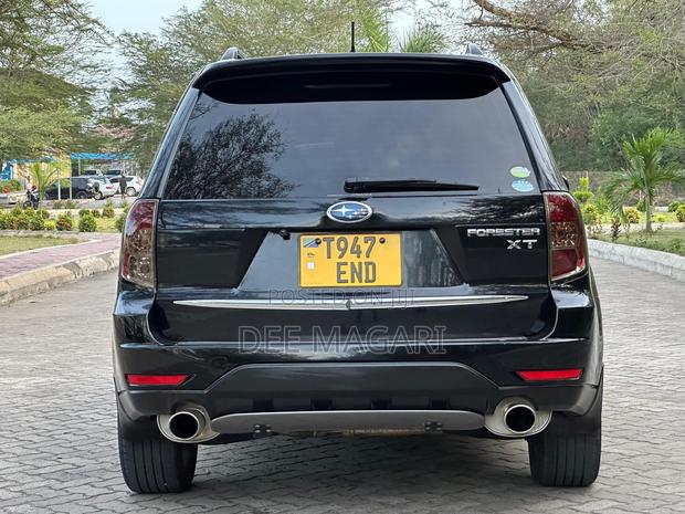 Subaru Forester 2004 Black