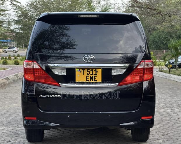 Toyota Alphard 2008 Black