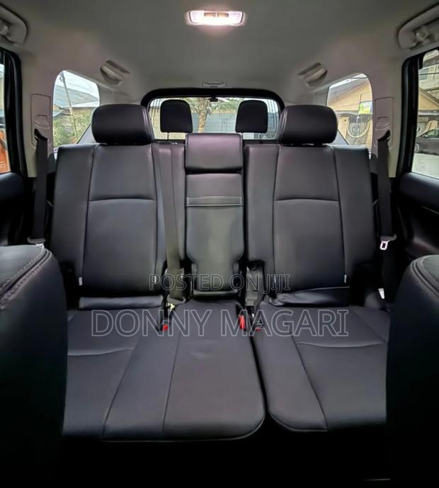 Toyota Land Cruiser Prado 2.4 Petrol 2024 Black