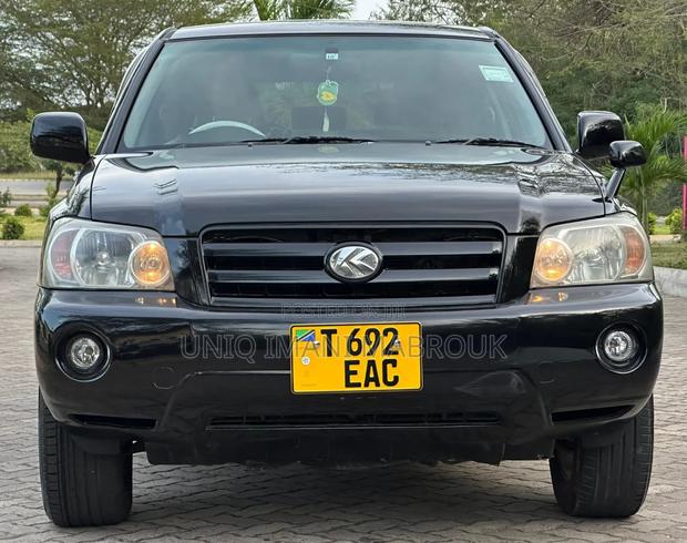 Toyota Kluger 2005 Black