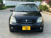 Toyota IST 2004 Black for sale
