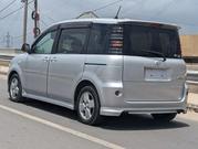 Toyota Sienta 2005 Silver for sale
