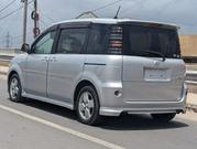 Toyota Sienta 2005 Silver for sale