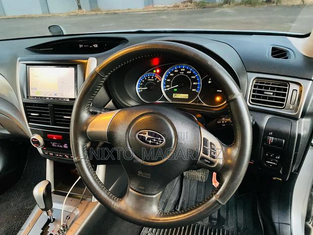 Subaru Forester 2011 Silver