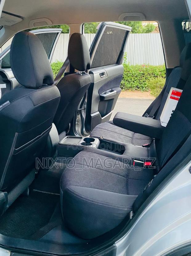 Subaru Forester 2011 Silver